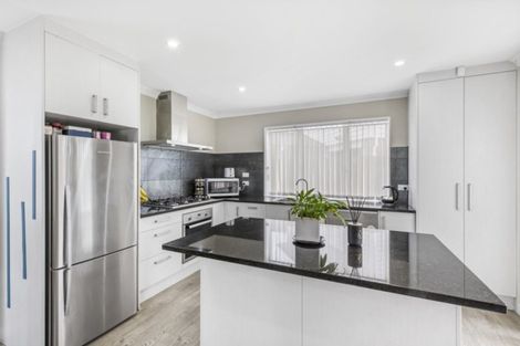 Photo of property in 89 Naylors Drive, Mangere, Auckland, 2022