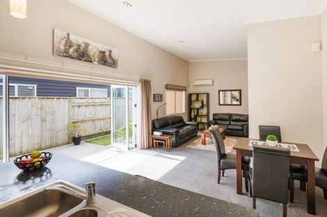Photo of property in 10 Galea Grove, Kelvin Grove, Palmerston North, 4414