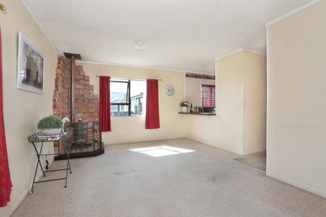 Photo of property in 9 Harding Place, Feilding, 4702