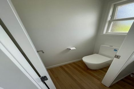 Photo of property in 3/106 Nile Road, Milford, Auckland, 0620