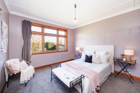 Photo of property in 28 Karina Terrace, Roslyn, Palmerston North, 4414