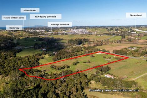 Photo of property in 158 Pine Valley Road, Dairy Flat, Silverdale, 0992