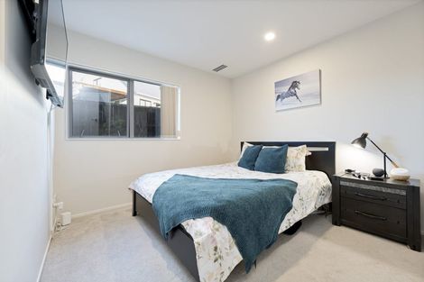 Photo of property in 64 Cirrus Way, Ranui, Auckland, 0612