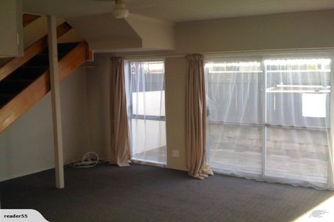 Photo of property in 74f6 Freyberg Street, Lyall Bay, Wellington, 6022