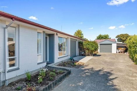 Photo of property in 6 Jade Place, Parklands, Christchurch, 8083