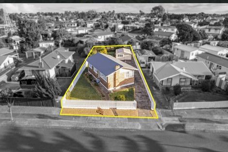 Photo of property in 14 Quennell Avenue, Favona, Auckland, 2024