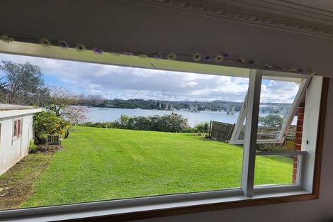 Photo of property in 43 Millen Avenue, Pakuranga, Auckland, 2010