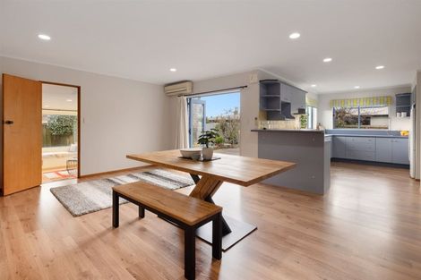 Photo of property in 14 Solway Place, Mount Maunganui, 3116