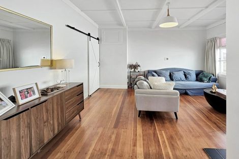 Photo of property in 98a Nelson Crescent, Napier South, Napier, 4110