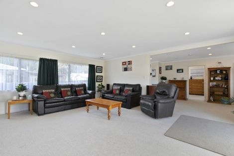 Photo of property in 5a Kilkenny Grove, Wainuiomata, Lower Hutt, 5014