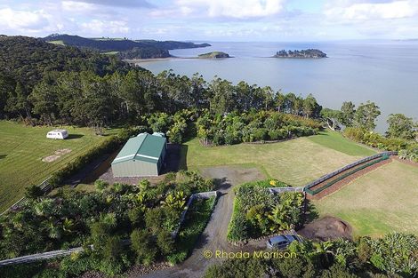 Photo of property in 15 Te Wairoa Lane, Tinopai, 0593