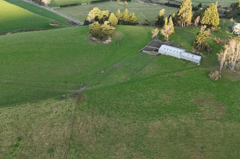 Photo of property in 16 Bay Road, Purakaunui, 9081