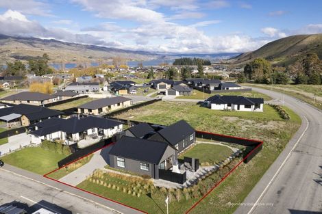 Photo of property in 7 Hatters Lane, Mount Pisa, 9383