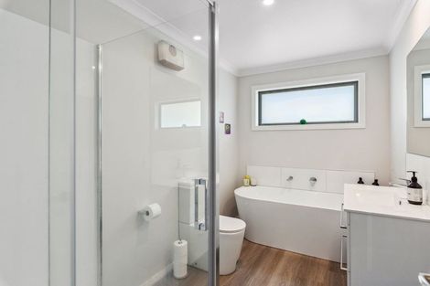 Photo of property in 40b Nimmo Avenue, Waikanae, 5036