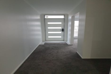 Photo of property in 6 Ambedkar Way, Pukekohe, 2120