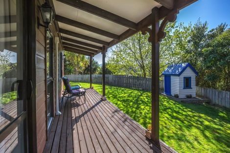 Photo of property in 9 Seagull Place, Whitby, Porirua, 5024