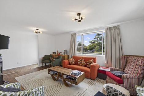 Photo of property in 18 Cowling Road, Hurdon, New Plymouth, 4310