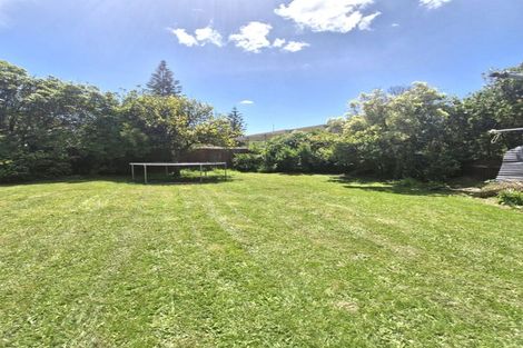 Photo of property in 15 Harker Street, Waipawa, 4210