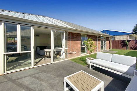 Photo of property in 3/41b Laurence Street, Waltham, Christchurch, 8011