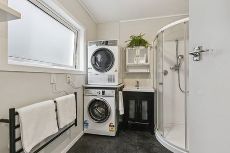 Photo of property in 72u1 Homebush Road, Khandallah, Wellington, 6035