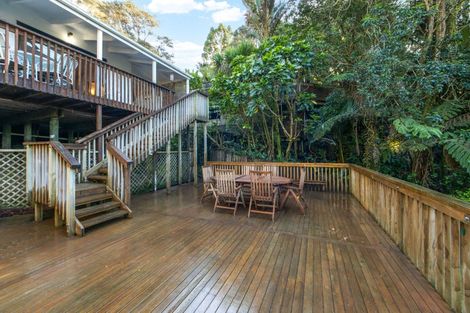 Photo of property in 704 South Titirangi Road, Titirangi, Auckland, 0604