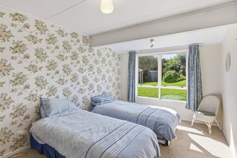 Photo of property in 29 Sarah Street, Waikawa Beach, Manakau, 5573