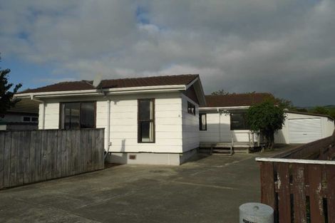Photo of property in 7 Linwood Drive, Paraparaumu, 5032
