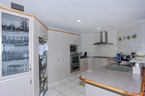 Photo of property in 8 Waiorakei Way, Welcome Bay, Tauranga, 3175