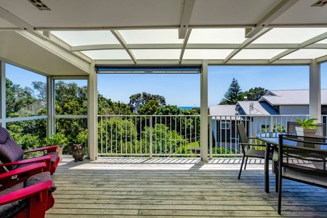 Photo of property in 30 Motukari Place, Onaero, Waitara, 4383