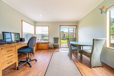 Photo of property in 81 Normandale Road, Normandale, Lower Hutt, 5010