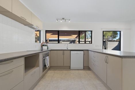 Photo of property in 67 Eighth Avenue, Tauranga, 3110