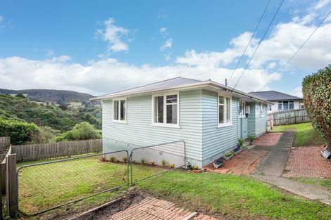 Photo of property in 44 Turnbull Street, Brockville, Dunedin, 9011