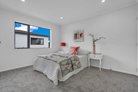 Photo of property in 2/177 Old Wairoa Road, Papakura, 2110
