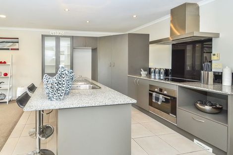 Photo of property in 24 Kauri Road, Pukekohe, 2120