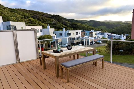 Photo of property in 54 Saddleback Grove, Karori, Wellington, 6012