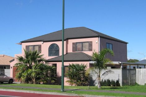 Photo of property in 10 Gunner Drive, Te Atatu Peninsula, Auckland, 0610