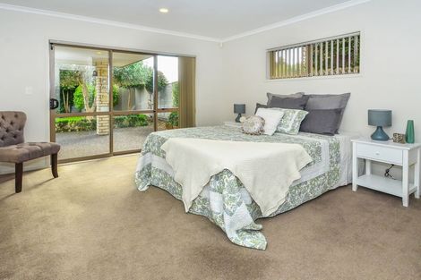 Photo of property in 24 Kauri Road, Pukekohe, 2120