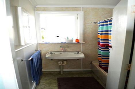 Photo of property in 48a Tironui Road, Takanini, 2112