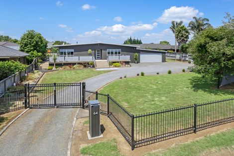 Photo of property in 64 Harrisville Road, Tuakau, 2121