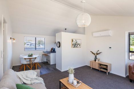 Photo of property in 685 Pioneer Highway, Highbury, Palmerston North, 4412