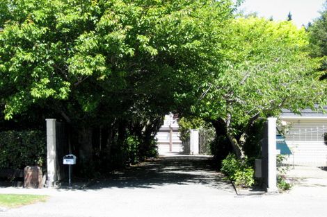 Photo of property in 441b Avonhead Road, Avonhead, Christchurch, 8042