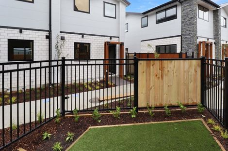 Photo of property in 12/3 Johnston Grove, Taita, Lower Hutt, 5011