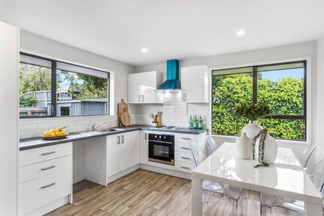 Photo of property in 18 Hoon Hay Road, Hoon Hay, Christchurch, 8025