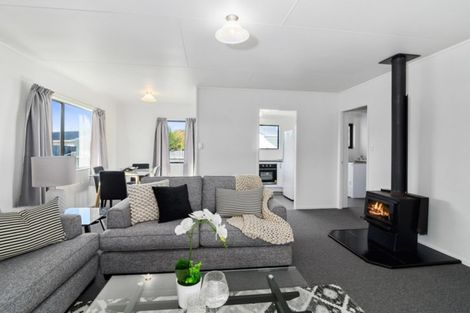 Photo of property in 41c Kawaha Point Road, Fairy Springs, Rotorua, 3015