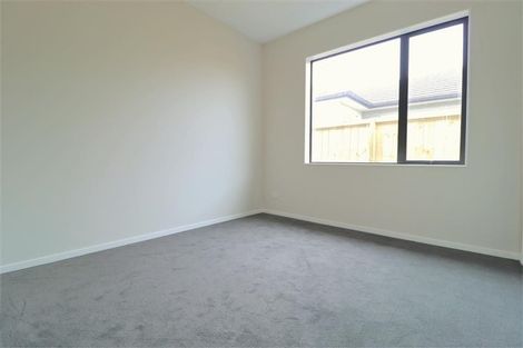 Photo of property in 3 Parton Road, Pukekohe, 2120
