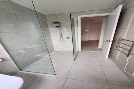 Photo of property in 46 Spinnaker Drive, Te Atatu Peninsula, Auckland, 0610