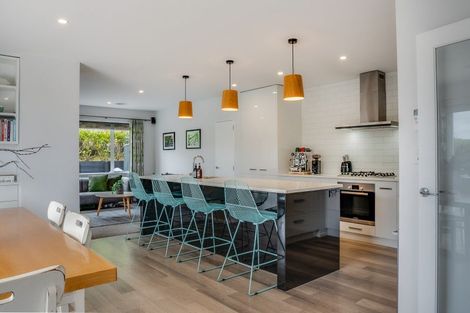 Photo of property in 106 Amesbury Drive, Churton Park, Wellington, 6037