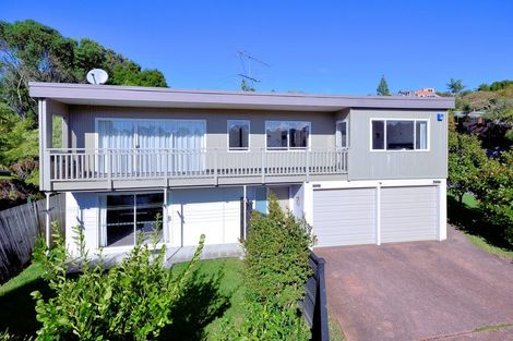 Photo of property in 17 Fitzwilliam Drive, Torbay, Auckland, 0630