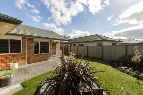 Photo of property in 7 Forbury Way, Taradale, Napier, 4112