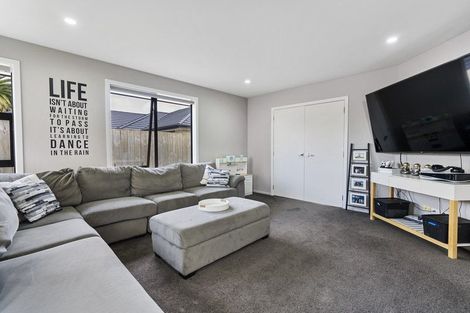 Photo of property in 23a Turuturu Road, Hawera, 4610